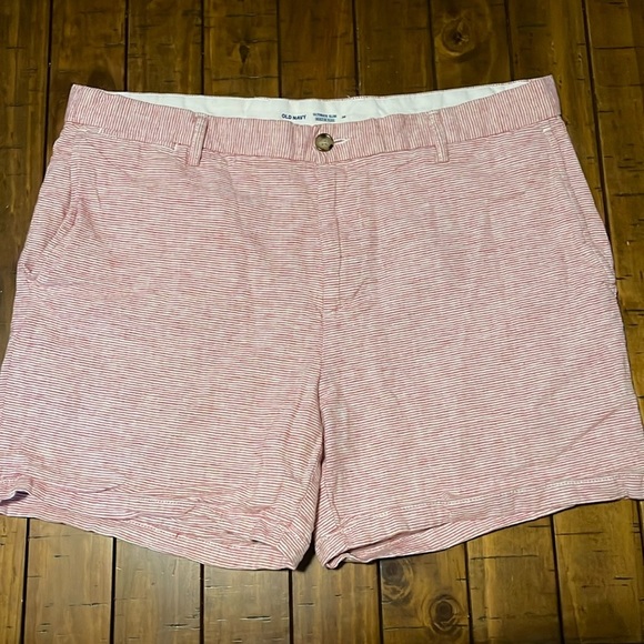 Mens Seersucker Shorts size 38  Red and White Nice texture. - Picture 1 of 6